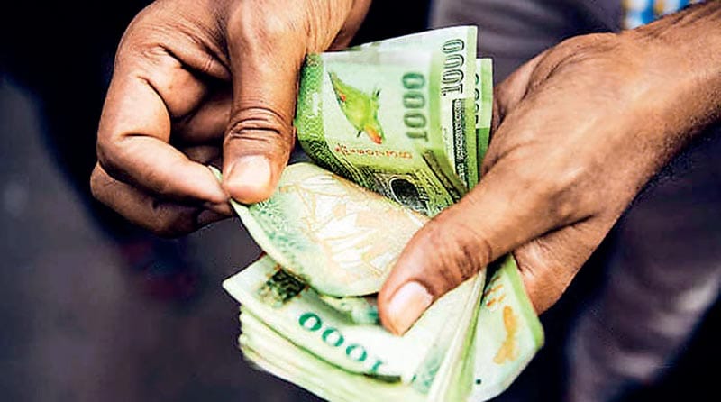 රුපියල් 25,000 ක දීමනාව ආපදාවට පත් ජනතාවගෙන් 69.56% කට බෙදා අවසන් -ජාතික ආපදා සහන සේවා මධ්‍යස්ථානයේ සහකාර ලේකම්